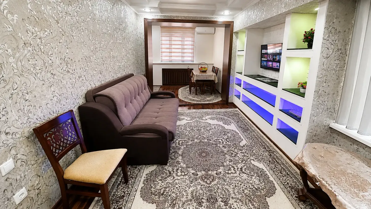 Amir Temur Avenue Apartment — photo 2